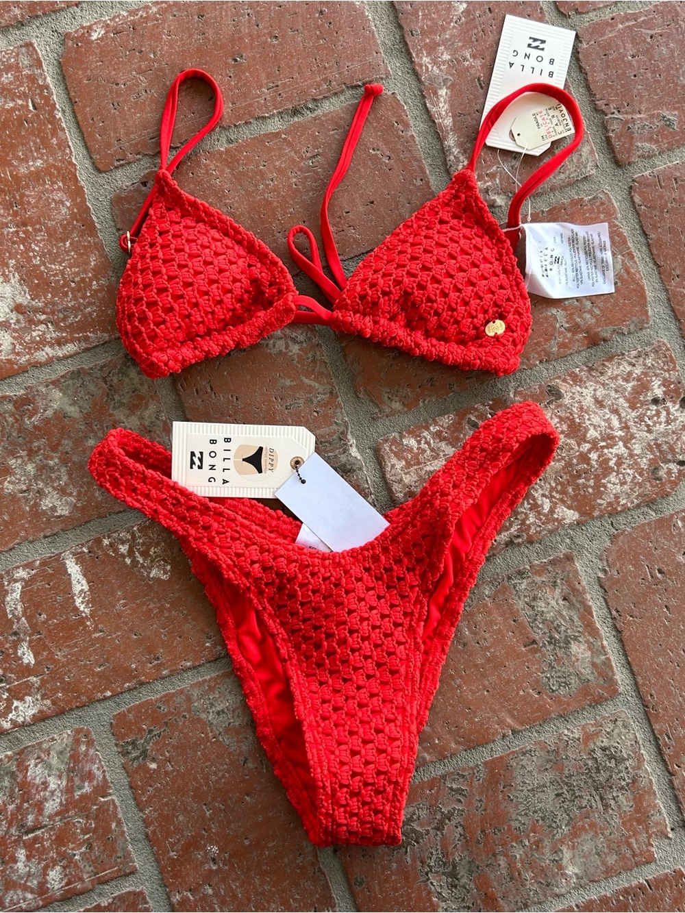 NWT Billabong Bikini Size S